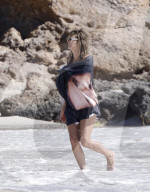 PEOPLE - Heidi Klum, Tom Kaulitz and Bill Kaulitz in St Barths - France