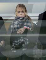 Zara Tindall bei den Neujahrsrennen auf dem Cheltenham Racecourse