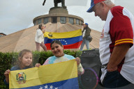 US Strikes Venezuela and Captures Maduro: Mexico Celebration