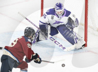 THE CANADIAN PRESS 2026-01-04