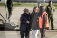 NEWS - Der Sarg von Riccardo Minghetti, Opfer der Katastrophe von Crans-Montana, trifft in Italien ein