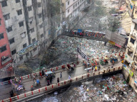 Bangladesh: Pollution Chokes Shuvaddya Canal In Dhaka