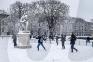 Illustration - Paris Under the Snow - Paris