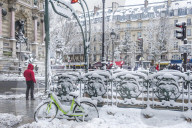 Illustration - Paris Under the Snow - Paris