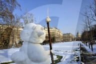 Illustration - Paris Under the Snow - Paris
