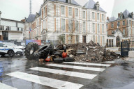 Farmers Dump Trash In Front Of Montauban Prefecture - France