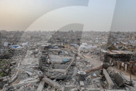 Displaced Gazans' life amid rubble left by Israeli attacks