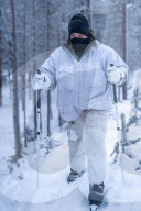 FEATURE - Während des Cold Response 26 Manövers: U.S. Marines bei einem Winterkriegsführungskurs im schwedischen Kalix