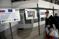 NEWS - Neuer Fussgängerübergang an der Grenze zwischen der Ukraine und der Slowakei eingeweiht