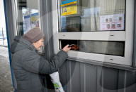 NEWS - Neuer Fussgängerübergang an der Grenze zwischen der Ukraine und der Slowakei eingeweiht