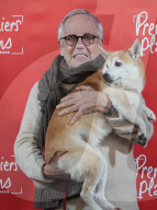 Photocall de Fabrice Luchini avec un de ses chiens dans les bras venu présenter en avant-première le film "Victor comme tout le monde" lors du 38ème Festival Premiers Plans à Angers