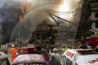 14 Dead in Shopping Center Fire - Pakistan