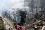 14 Dead in Shopping Center Fire - Pakistan