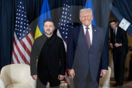Volodymyr Zelensky rencontre Donald Trump lors de la 56ème réunion annuelle du Forum économique mondial à Davos en Suisse