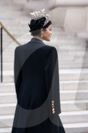 PFW - Schiaparelli - Outside Arrivals