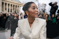 PFW - Schiaparelli Outside