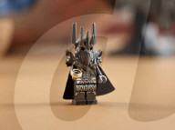 LEGO sort le casque de Sauron (Seigneurs des Anneaux)