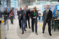 Rachel Reeves visit to research centre - Rotherham