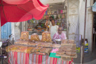 Ramadan Atmosphere in Yemen Amid the Conflict - Hadramout