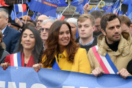 Sarah Knafo et Marion Maréchal soutiennent la manifestation des policiers organisée par le syndicat Alliance Police nationale à Paris