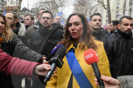 Sarah Knafo et Marion Maréchal soutiennent la manifestation des policiers organisée par le syndicat Alliance Police nationale à Paris