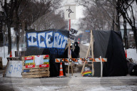 Citizens patrol Minneapolis streets looking for ICE agents