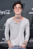 Photocall de l'after party "Universal Music Group" lors de la 68ème cérémonie des GRAMMY Awards à Los Angeles