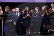 Personnalités au meeting de solidarité avec le peuple iranien “Iran, silence on tue!” à la Maison de la Chimie à Paris
