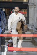 Procès de Naps accusé d’avoir violé dans son sommeil une jeune femme dans un hôtel en 2021, après une soirée en discothèque.