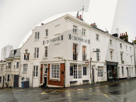 CROSSBAR in Brighton