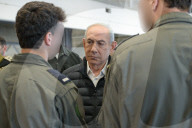 Netanyahu visits Israeli Air Force Base
