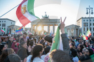 Irani exiles hold  rally supporting prince Reza Pahlevi