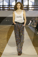 Défilé Stella McCartney "Collection Femme Prêt-à-Porter Automne/Hiver 2026-2027" lors de la Fashion Week de Paris (PFW)