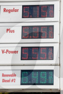 US war on Iran sends gas prices up while stock market plummets