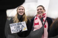 Fans camp out in Manchester for first Harry Styles concert since 2023