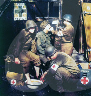 10852906, operation overlord, us-mediziner, medizin, rotes kreuz, hilfe, soldaten, pflege, untersichung, england, 5 juni, 1944,