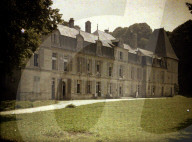 war, europe, world war i, 1917, europe, world war, color photo, autochrome, f. cuville, western front, castle, vauxbuin, hospital, military hospital, facade, department aisne, france, soissons