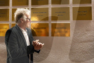 Franck Dubosc reçoit le Prix Jacques Deray à l'Institut Lumière à Lyon pour son film "Un ours dans le Jura"