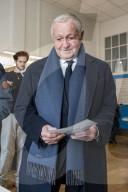 Jean-Michel Aulas, candidat à la mairie de Lyon, et sa compagne Ludivine Sapin votent pour le premier tour des élections municipales à Lyon