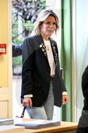 Le maire de Nice Christian Estrosi, candidat à sa réélection, et sa femme Laura Tenoudji votent au premier tour des élections municipales