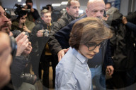 Rachida Dati, largement devancée par Emmanuel Grégoire au 1er tour des municipales, fait une déclaration à la presse depuis son QG de campagne à Paris