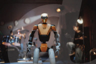 Westlake Robotics sort un robot équipé d'un nouveau système d'exploitation robotique permettant un apprentissage instantané