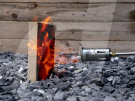 Un nouveau matériau ignifuge à base de sciure de bois et de graines de pastèque