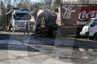 Russian strike on Zaporizhzhia kills woman